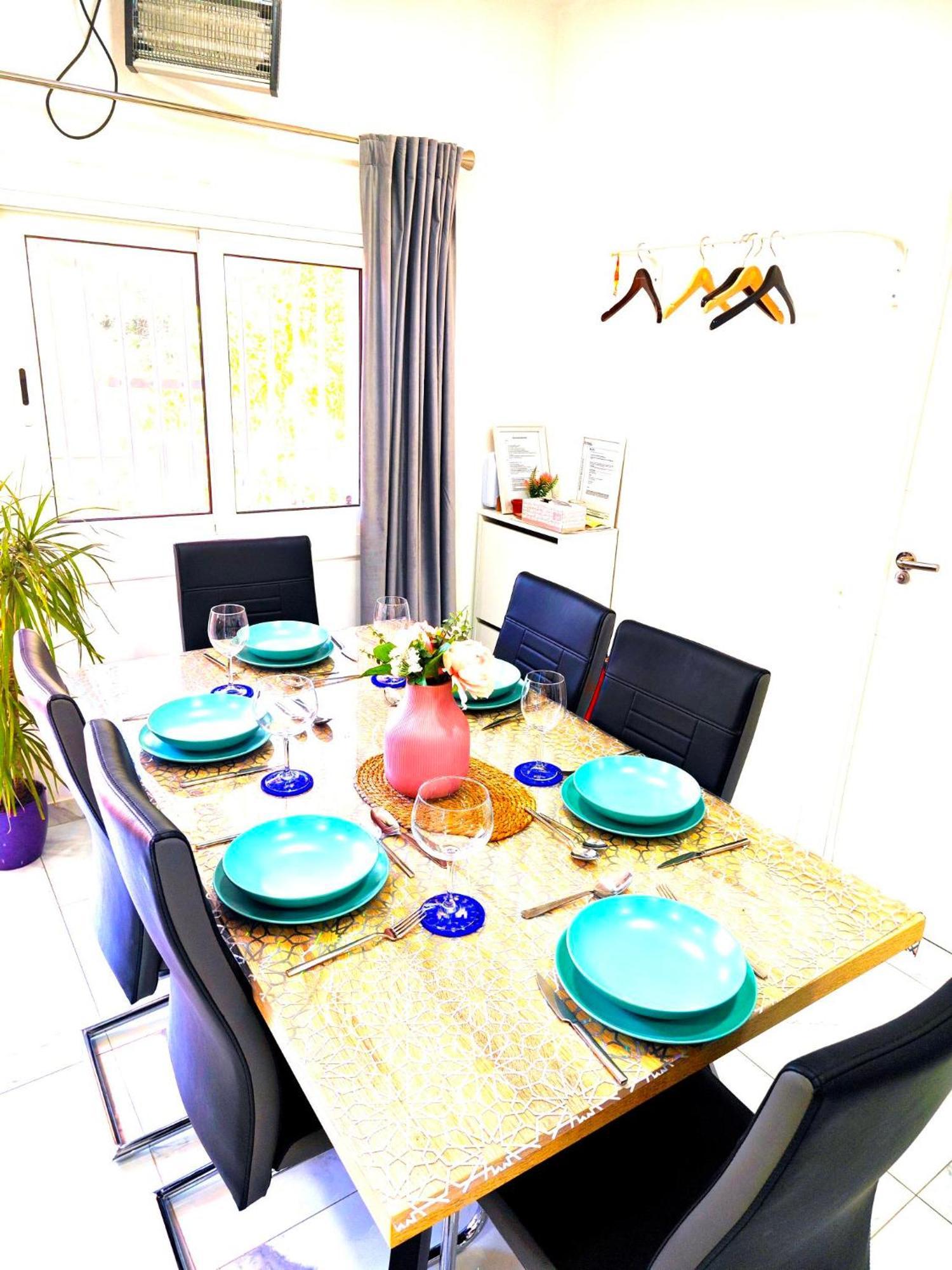 圣埃斯特韦·塞斯罗维尔Relax House Barcelone别墅 外观 照片