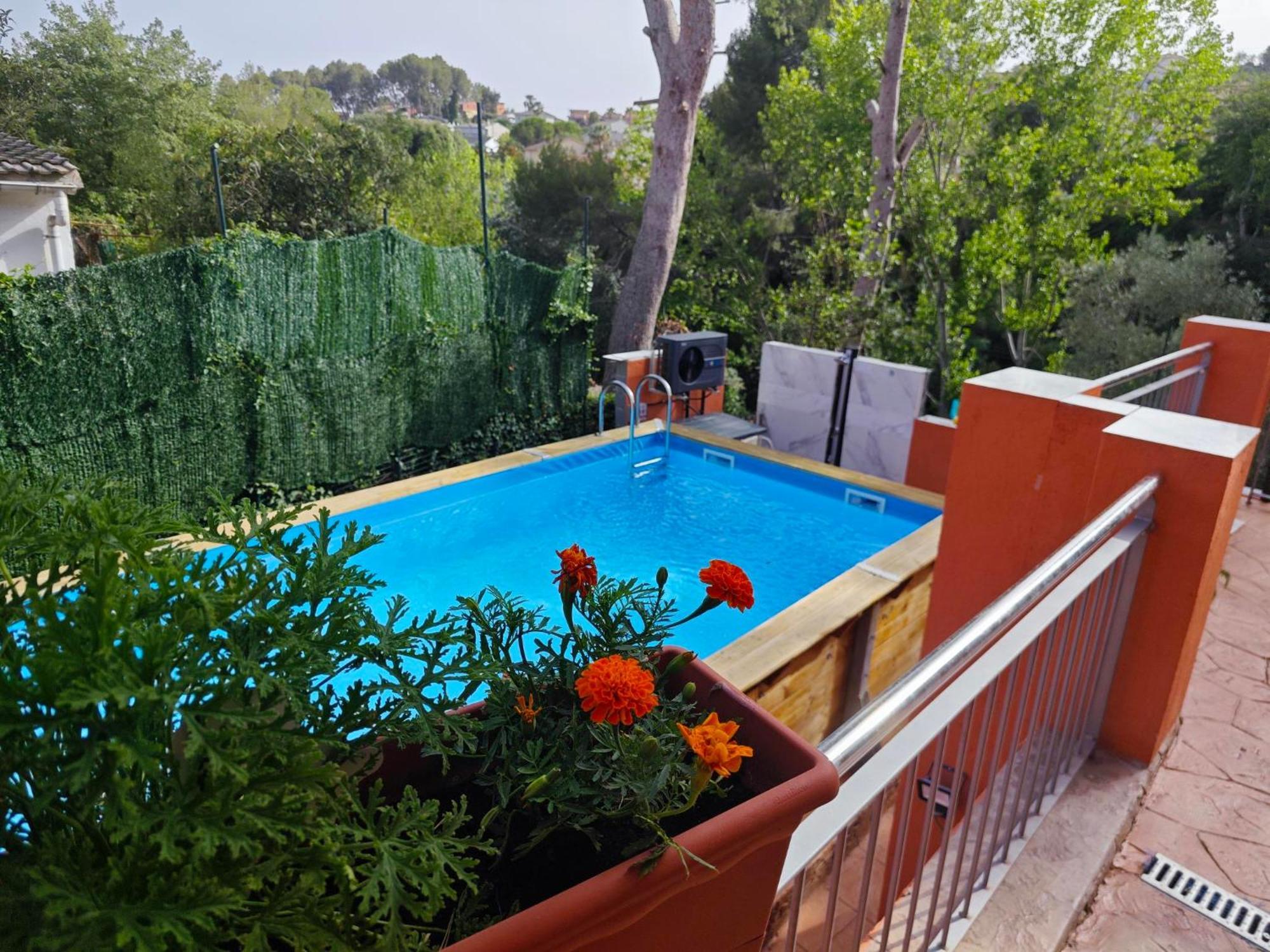 圣埃斯特韦·塞斯罗维尔Relax House Barcelone别墅 外观 照片