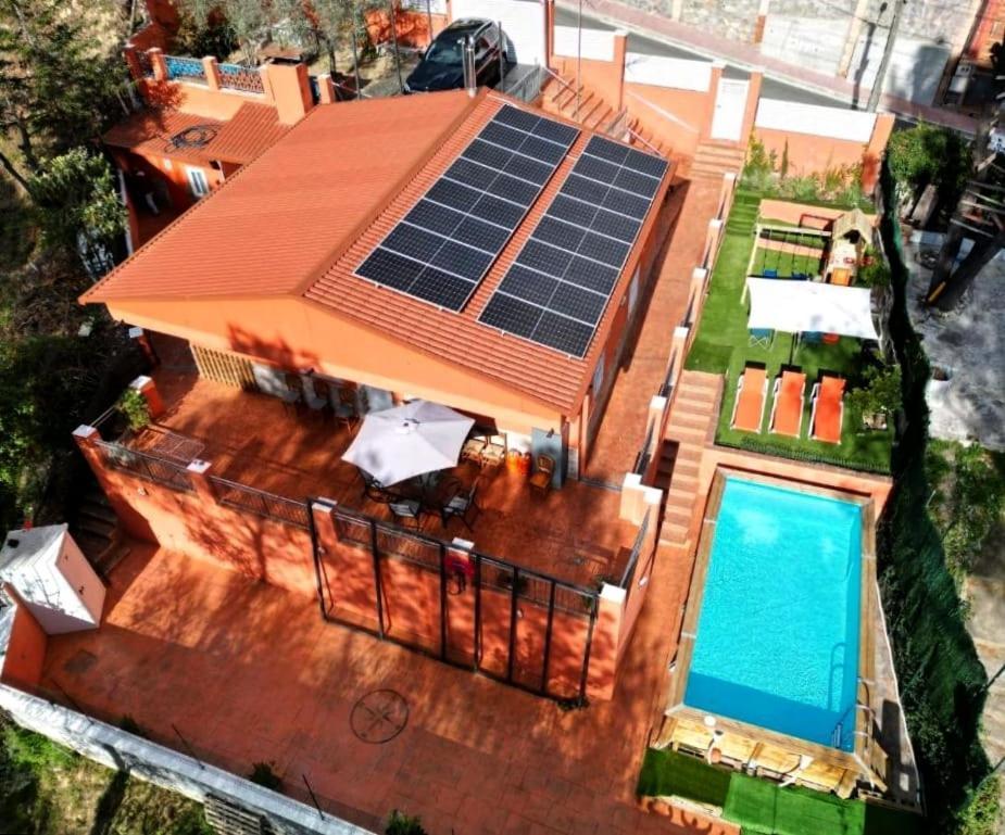 圣埃斯特韦·塞斯罗维尔Relax House Barcelone别墅 外观 照片